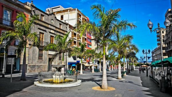 Tenerife-Candelaria-La-Laguna-Santa-Cruz-városnézés-magyarul