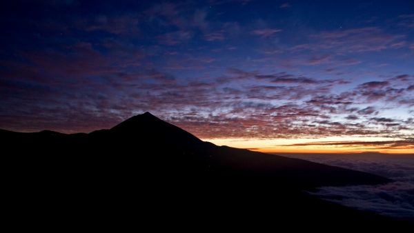 Naplemente-és- csillagos-égbolt-a-Teide-Nemzeti-Parkban-3