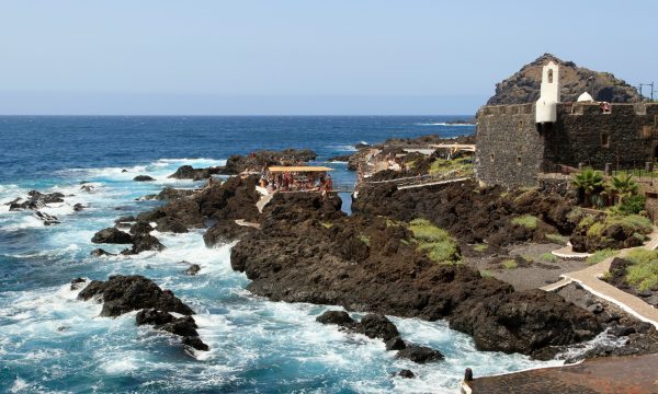 Tenerife-látnivalók-Masca völgy-Los-Gigantes-Garachico-banánültetvény-magyar-nyelven