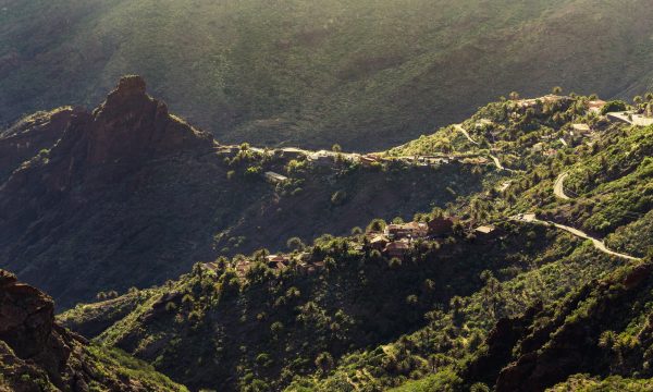 Tenerife-látnivalók-Masca völgy-Los-Gigantes-Garachico-banánültetvény-magyar-nyelven